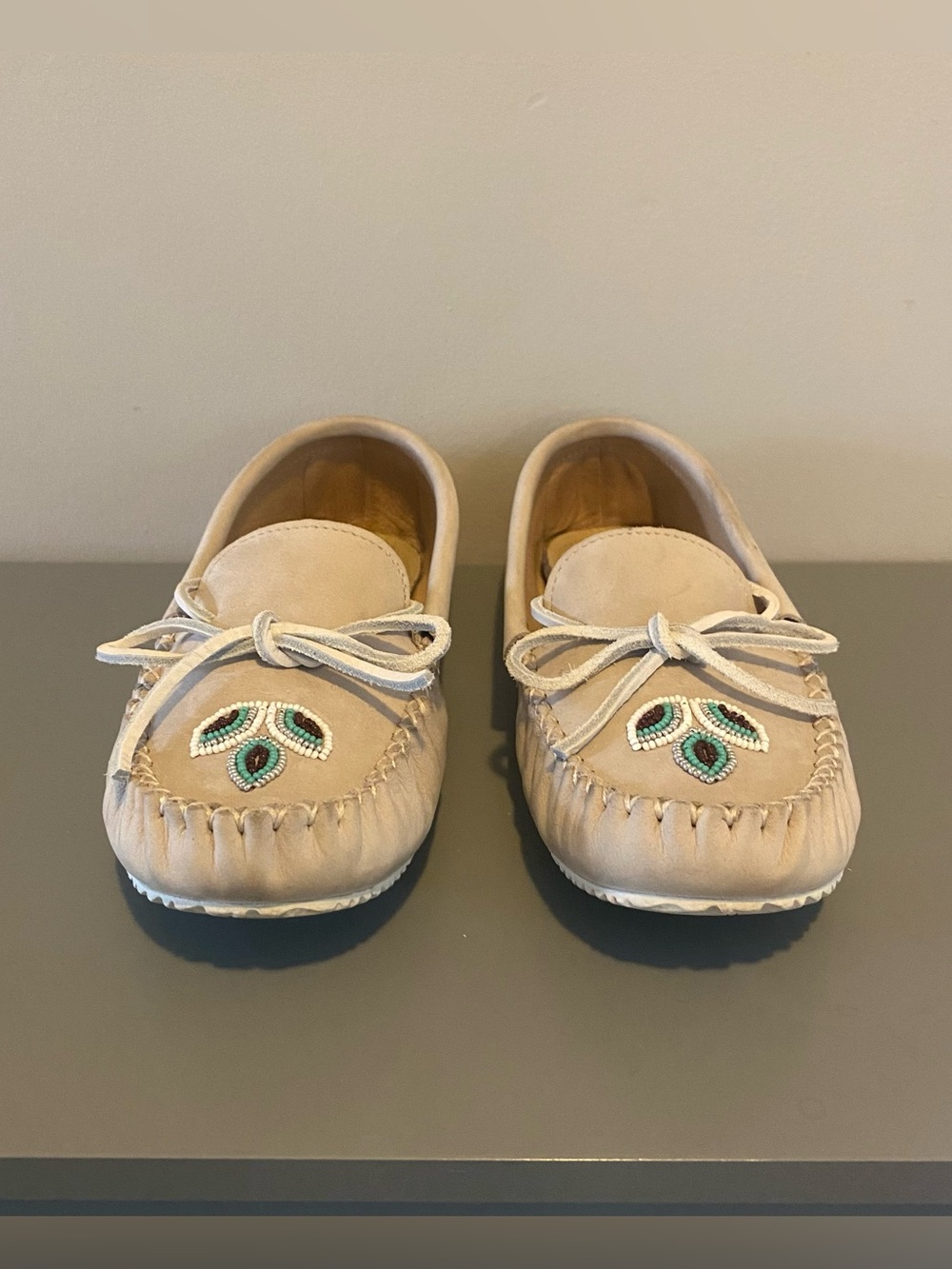 Manitobah Mukluks Kayak Moccasin L10/M8